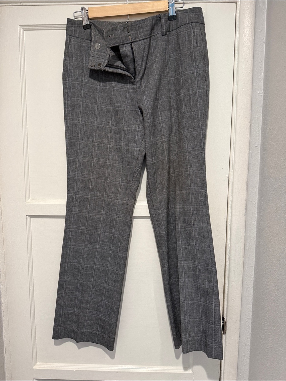 Ann Taylor Gray Plaid Woman's Dress Pants